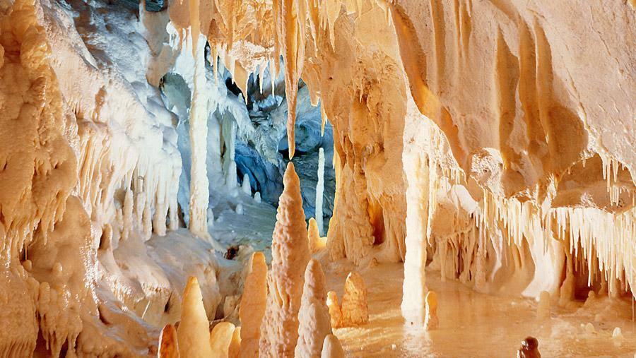 Grotte di Frasassi – la bellezza di un mondo sotterraneo